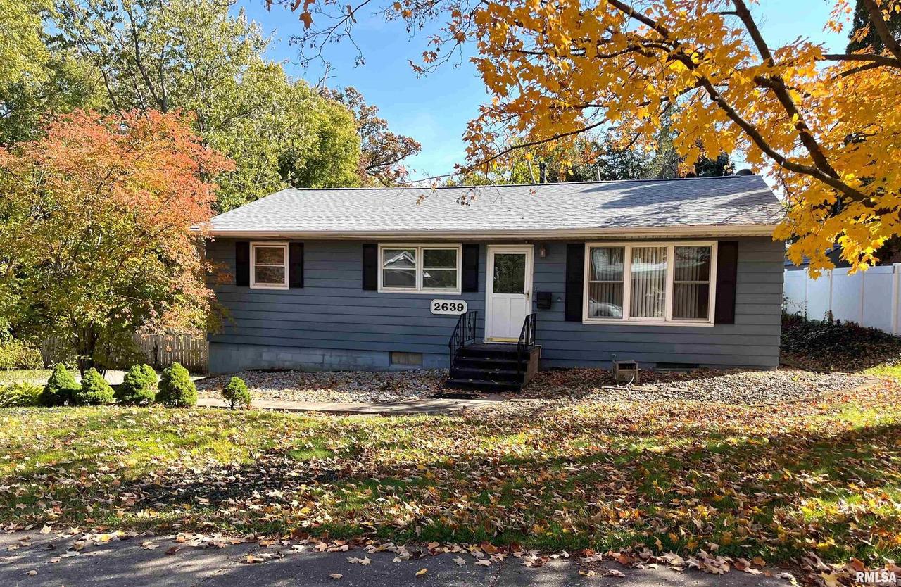 2639 27th St., Rock Island, IL 61201