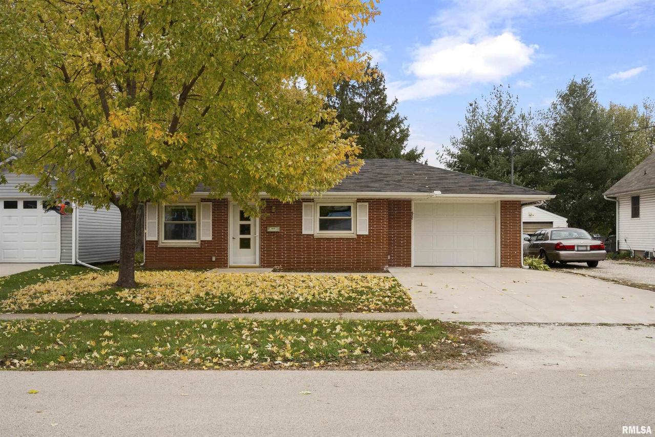 622 Russell Ave., Geneseo, IL 61254