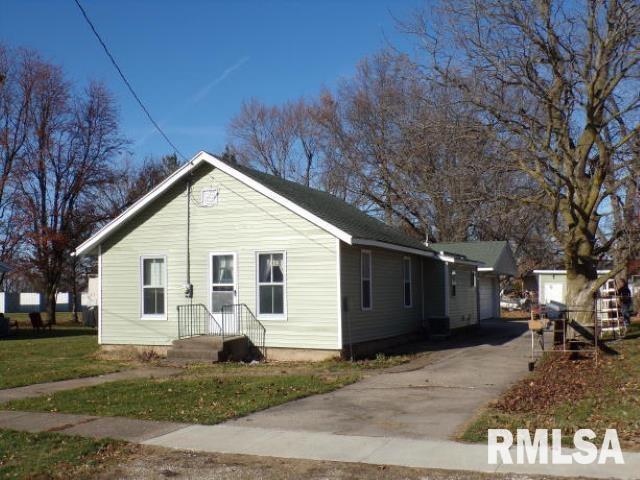 209 W C St., Alpha, IL 61413