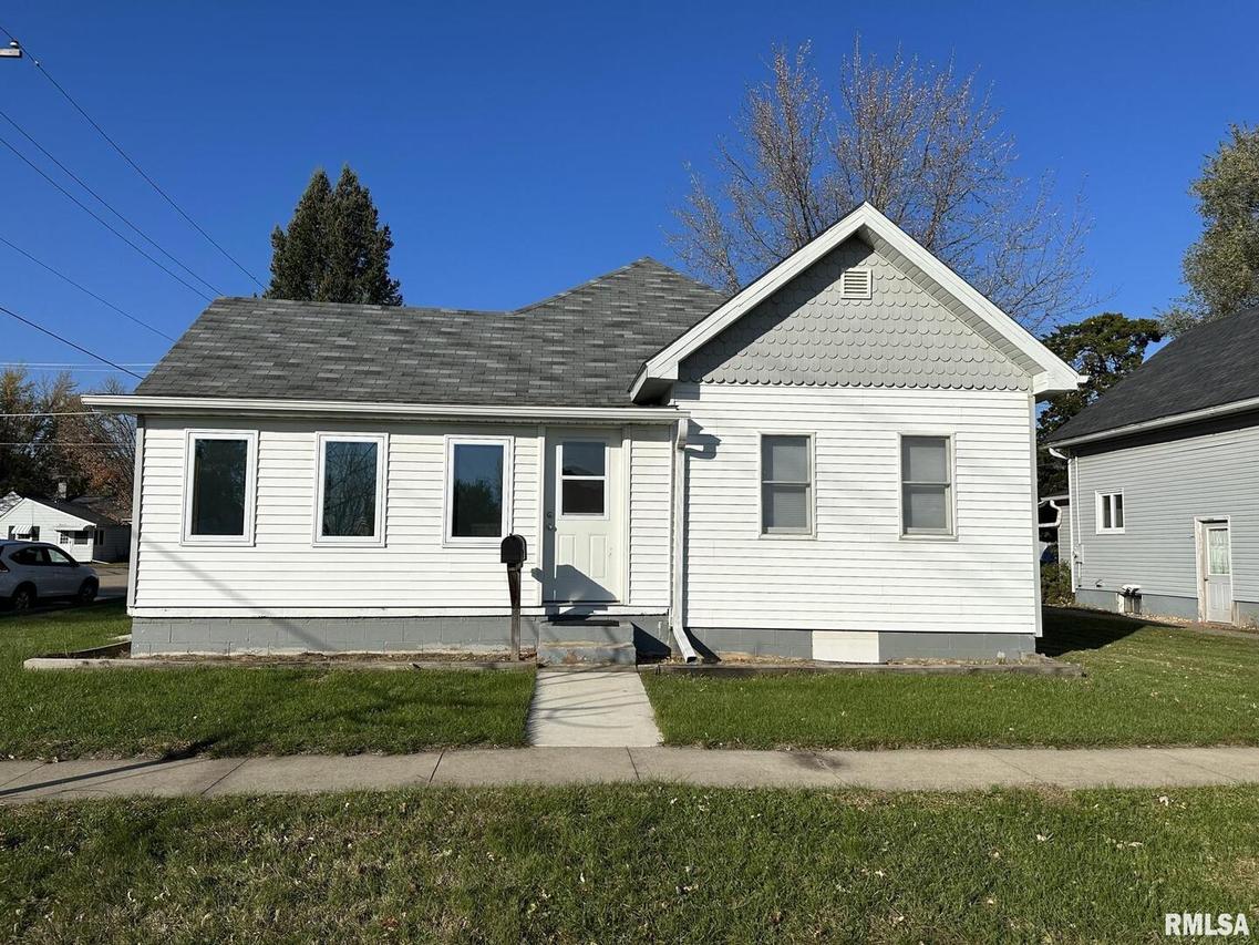 1301 15th Ave., Fulton, IL 61252