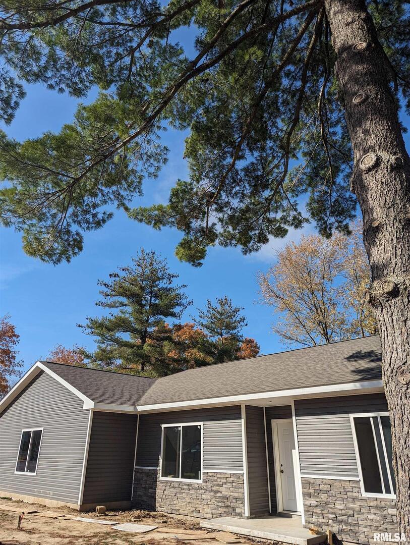 48 Blackberry Ln., Herrin, IL 62948