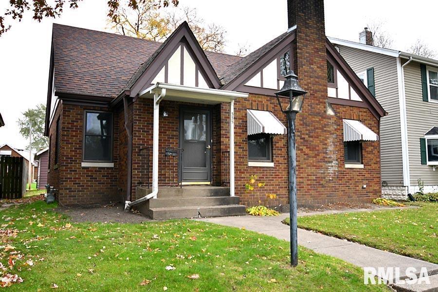 335 8th St., Silvis, IL 61282