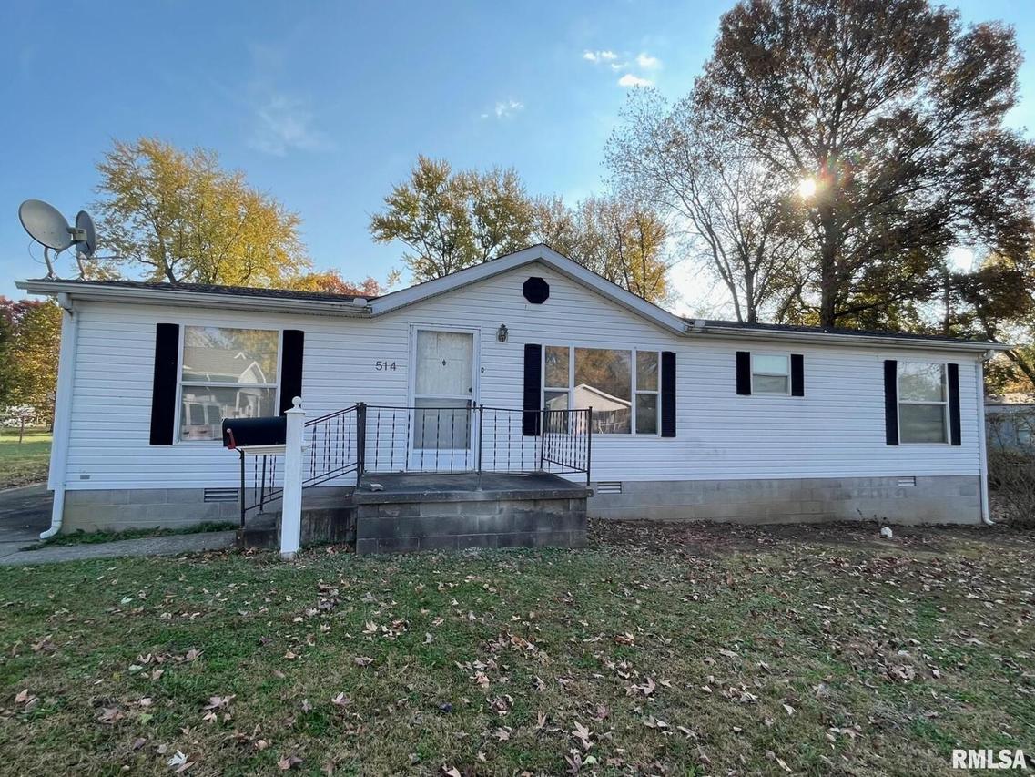 514 S 26th St., Herrin, IL 62959