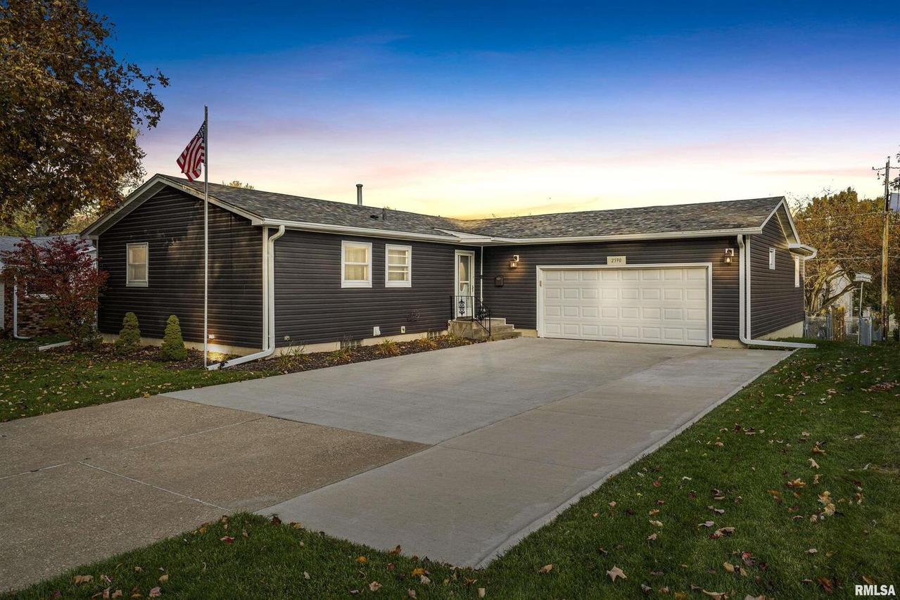 2590 9th St., East Moline, IL 61244