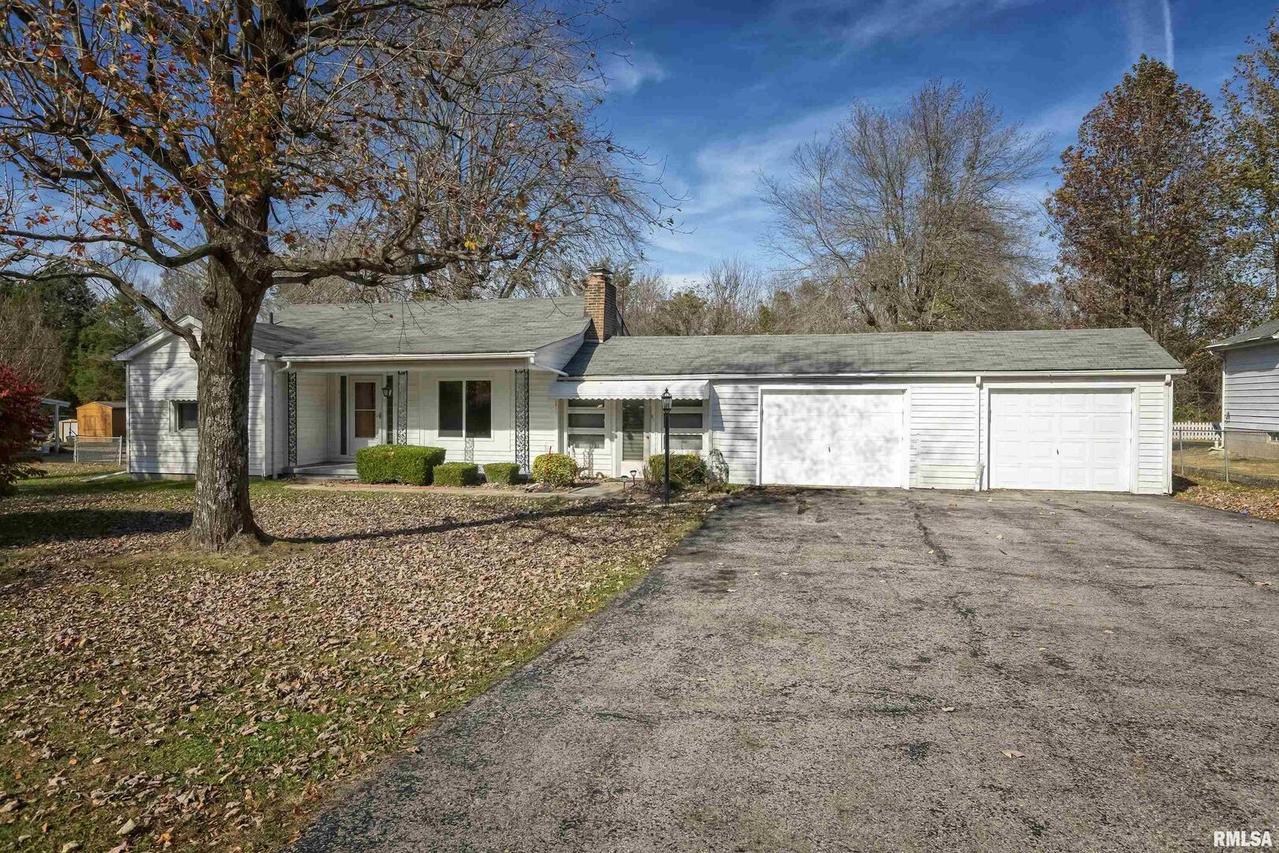 18994 Crab Orchard Rd., Marion, IL 62959