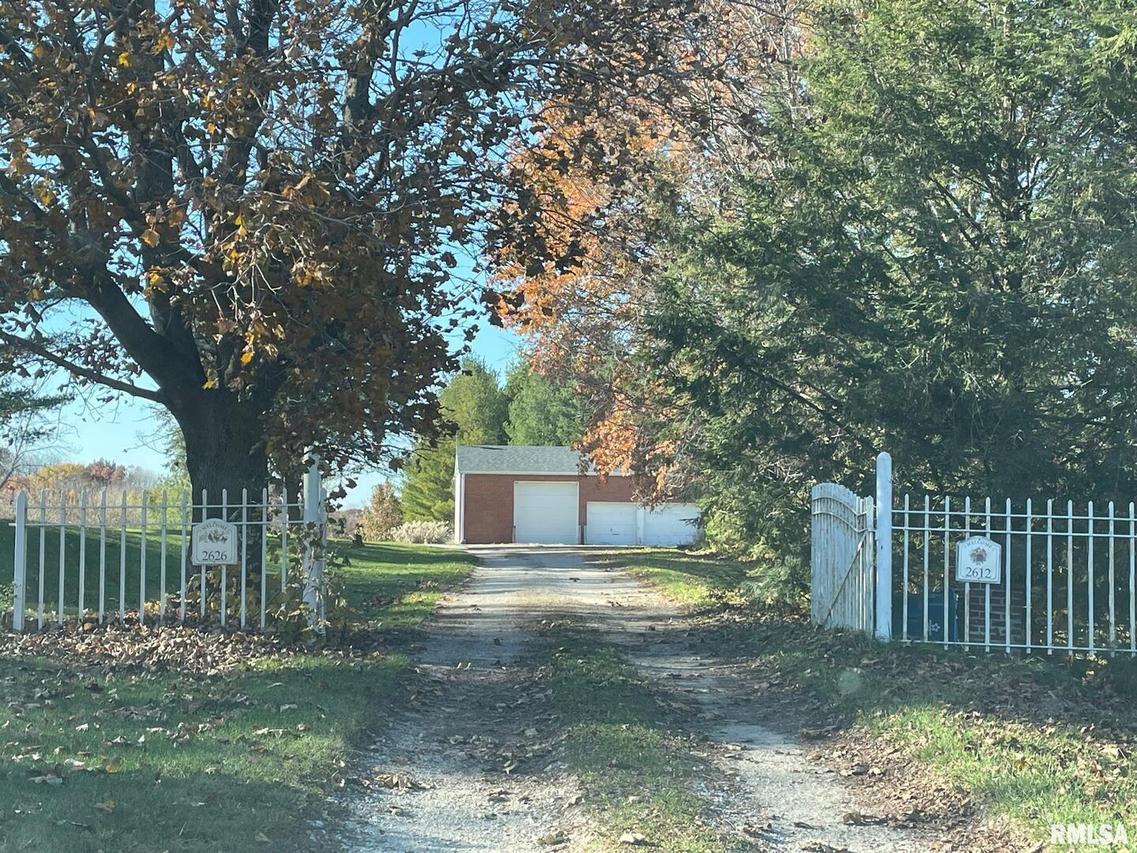 2628 W 3rd St., Coal Valley, IL 61240