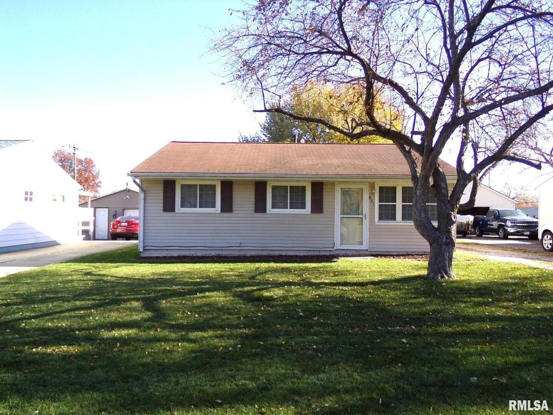 831 W 12th St., Milan, IL 61264