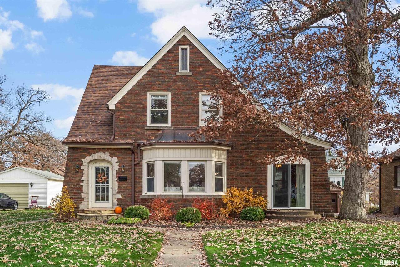 1314 29th St., Moline, IL 61265