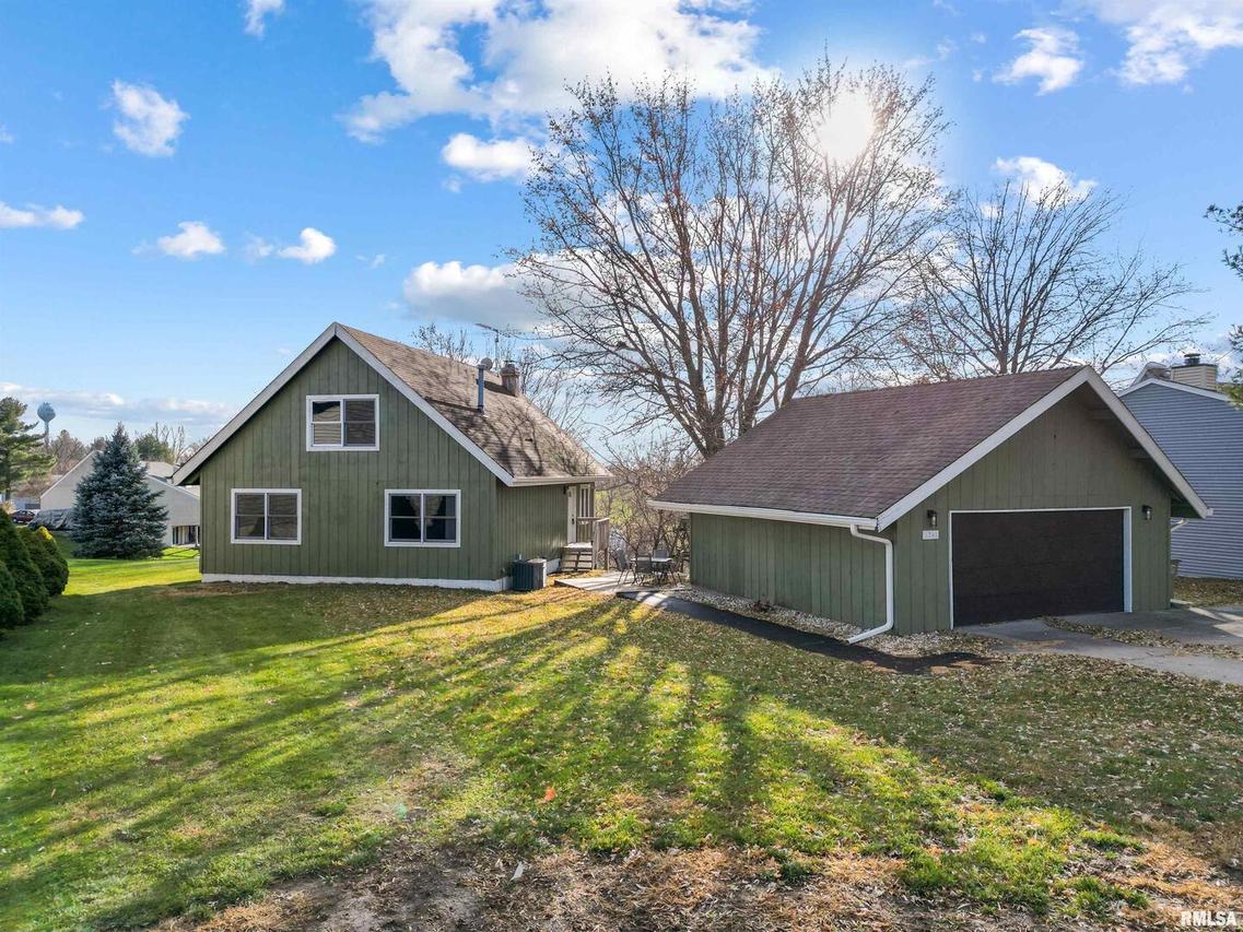 124 Glenview Dr., Sherrard, IL 61281