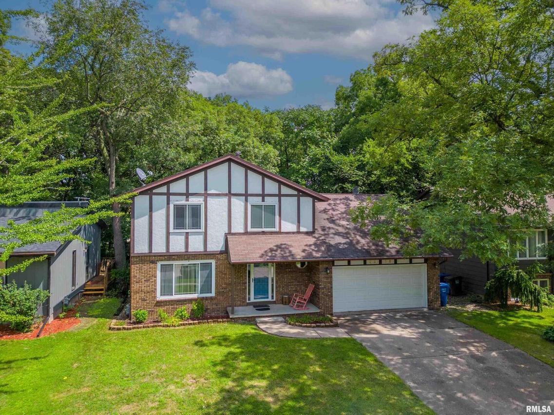 3518 39th St., Moline, IL 61265