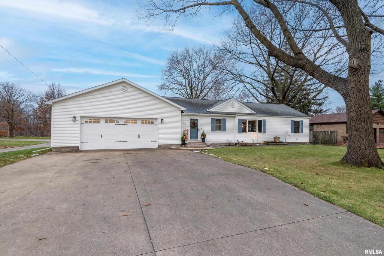 1620 65th Ave., Rock Island, IL 61201