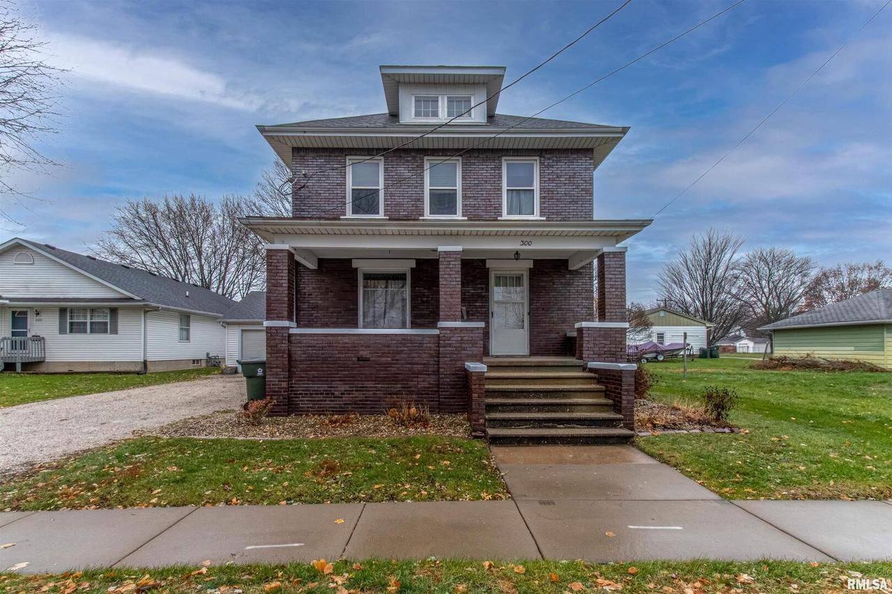 300 E North St., Geneseo, IL 61254