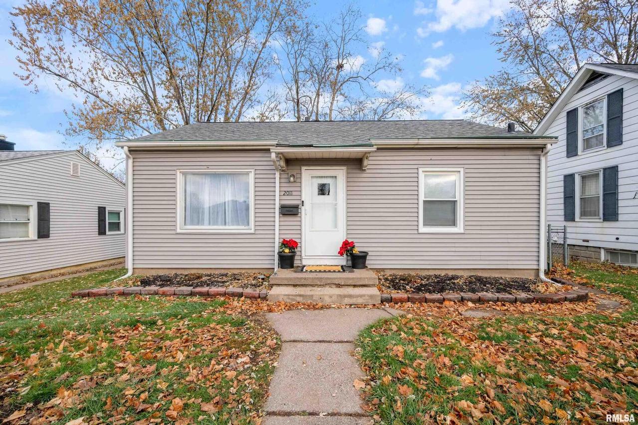 2011 35th St., Rock Island, IL 61201