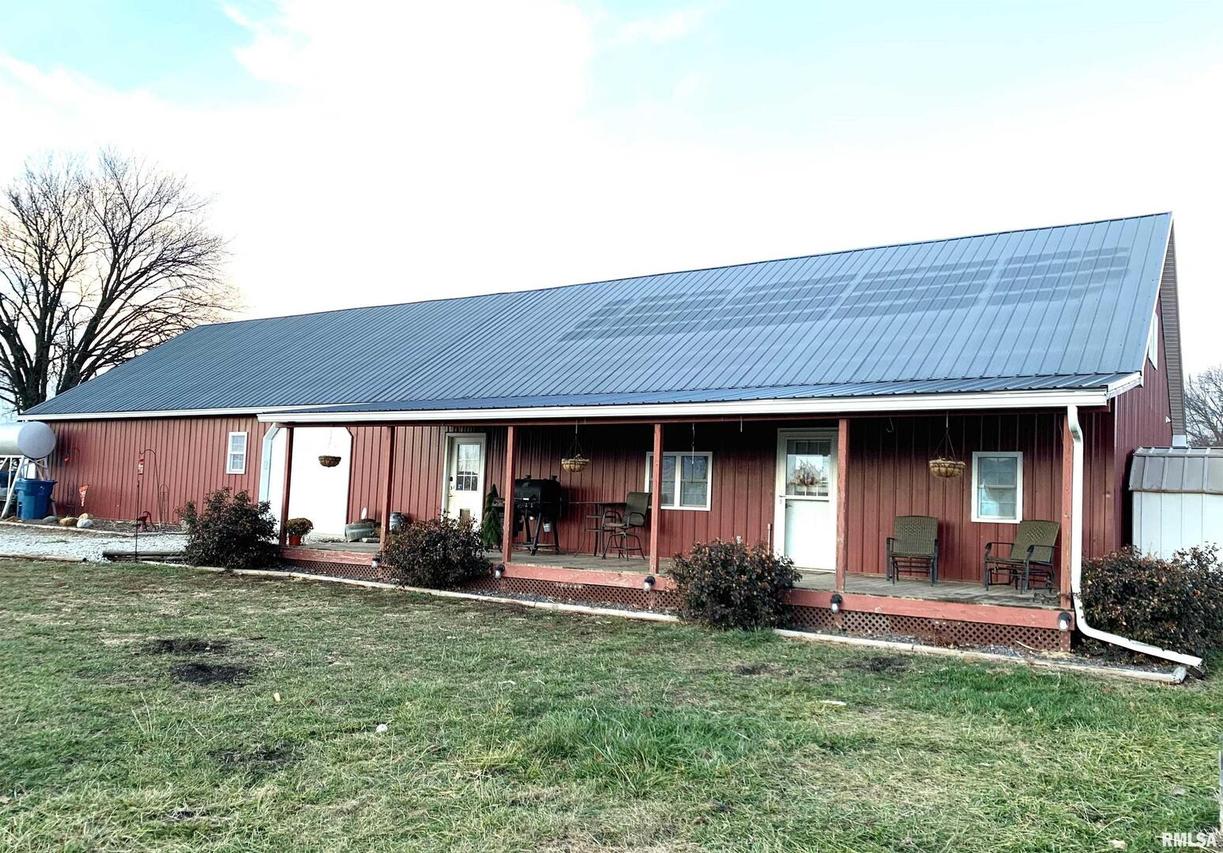 1766 N 400th Ave., Payson, IL 62360