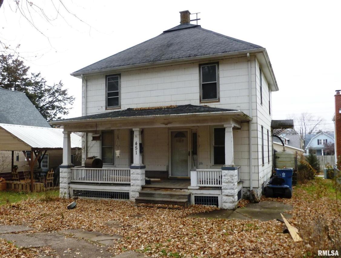 451 18th Ave., East Moline, IL 61244