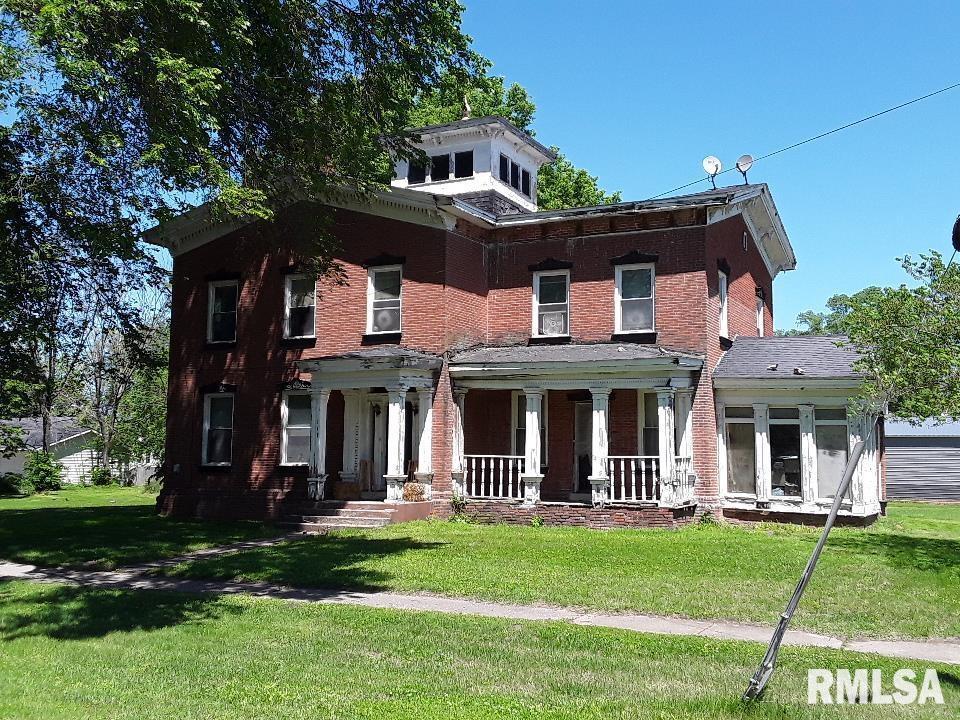 111 E Jefferson St., New Boston, IL 61262