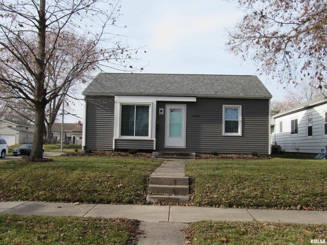 2056 46th St., Rock Island, IL 61201