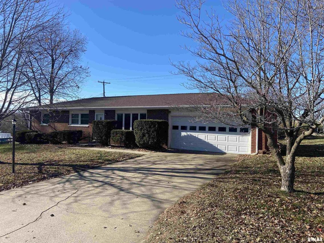 2401 Northridge Dr., Quincy, IL 62305