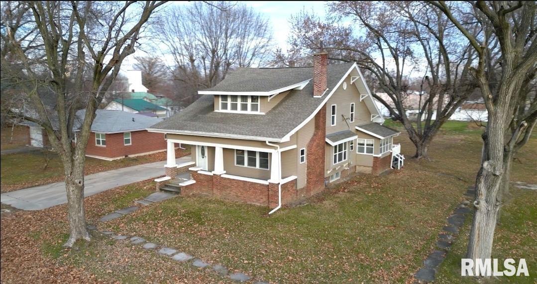 213 S Madison St., Clayton, IL 62324