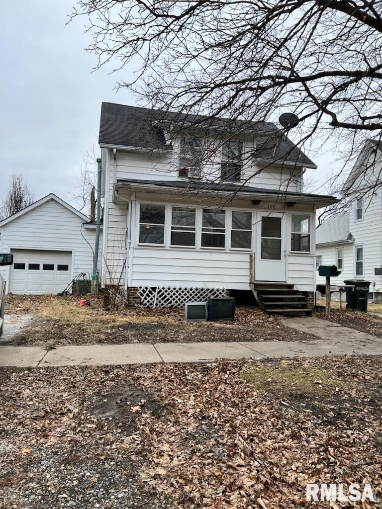 308 SE 4th St., Aledo, IL 61231