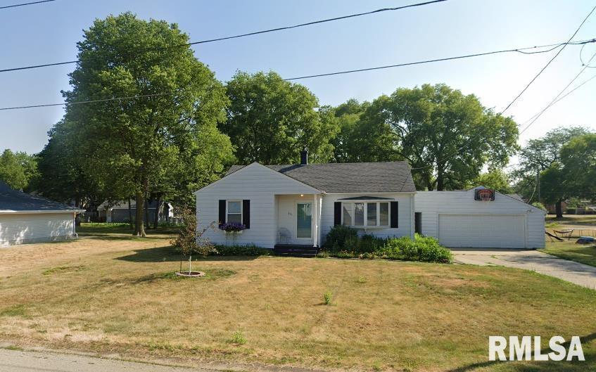 811 5th Ave., Erie, IL 61250