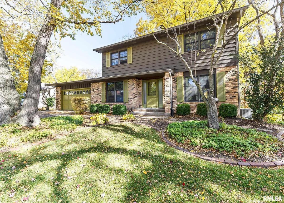 3448 50th St., Moline, IL 61265