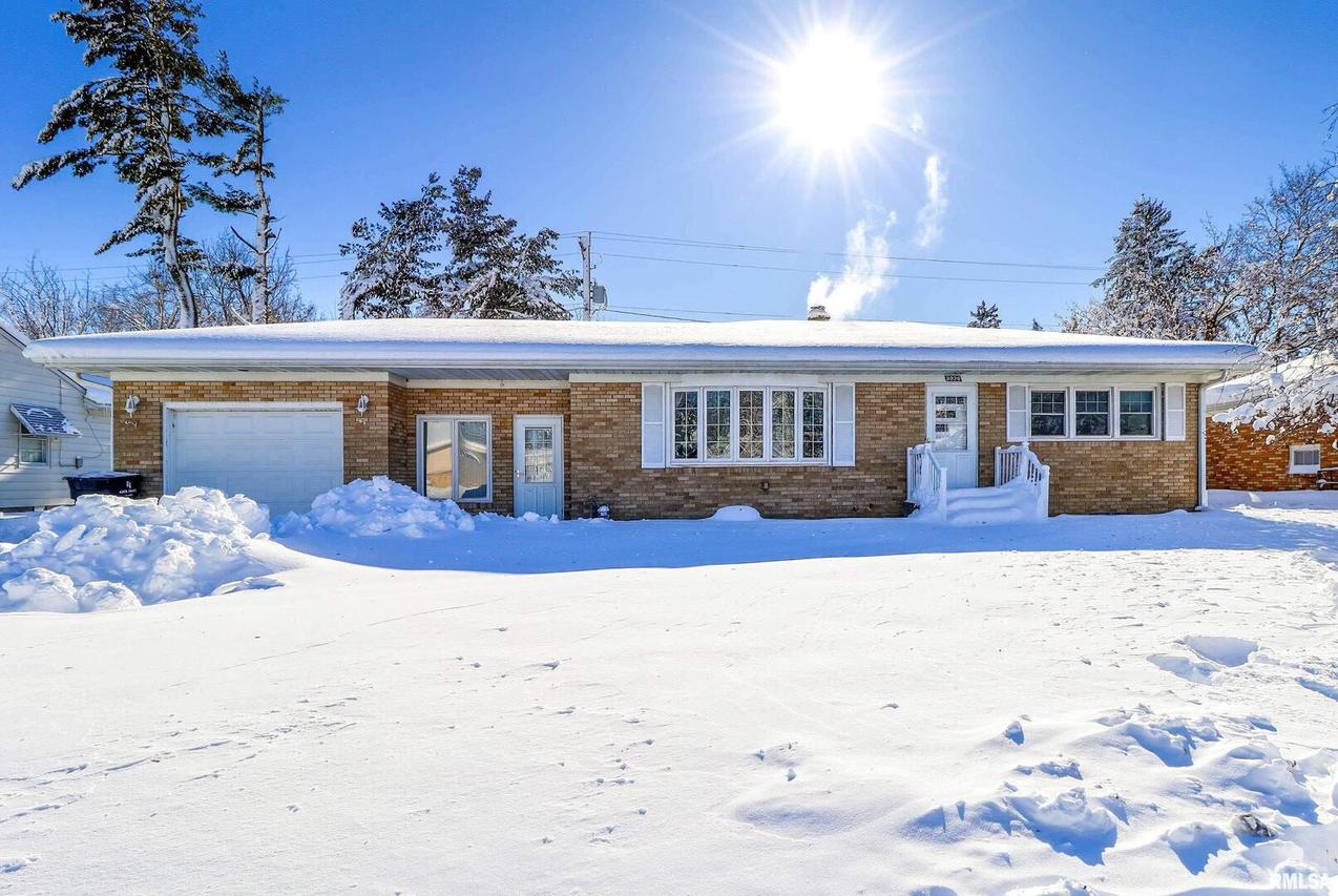 3020 38th Ave., Rock Island, IL