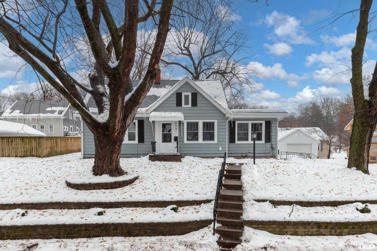 4521 13th St., Rock Island, IL 61201