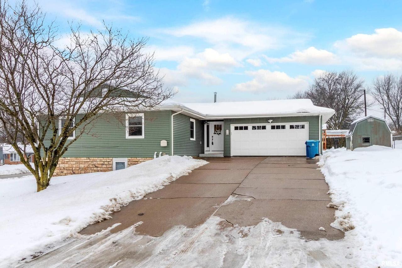 11621 25th St., Milan, IL 61264