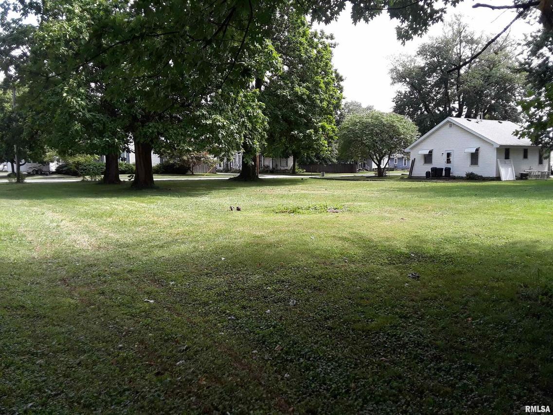 202 E Franklin St., Mt Sterling, IL 62353