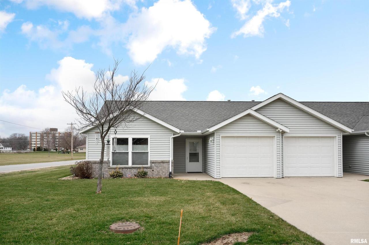 501 Larkspur Ln., Geneseo, IL 61254