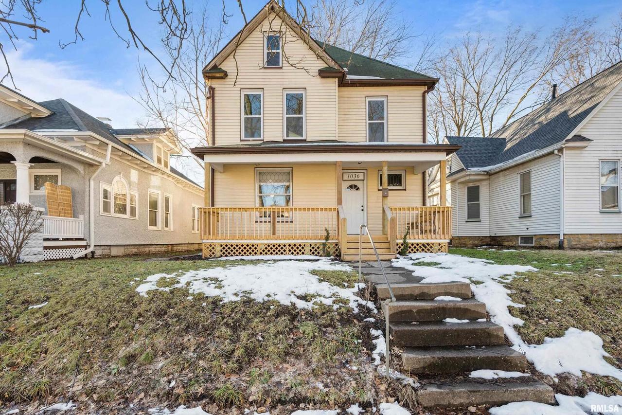 1036 14th St., Rock Island, IL 61201