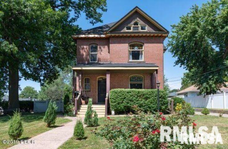 812 N Market St., Marion, IL 62959