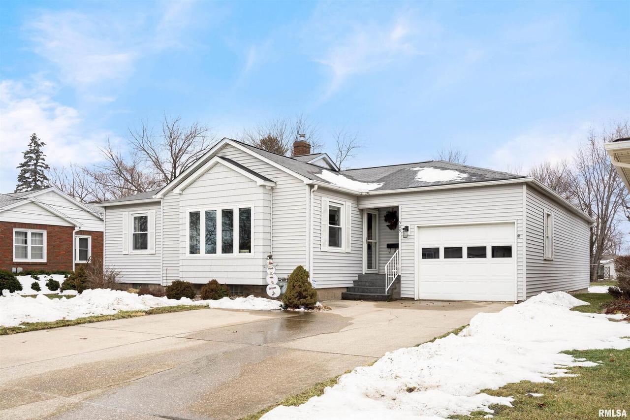 509 E Main St., Geneseo, IL 61254