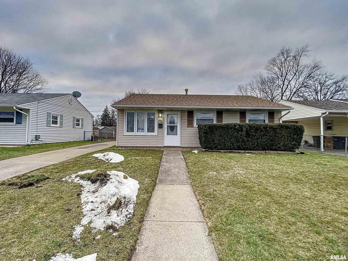 434 7th St., Milan, IL