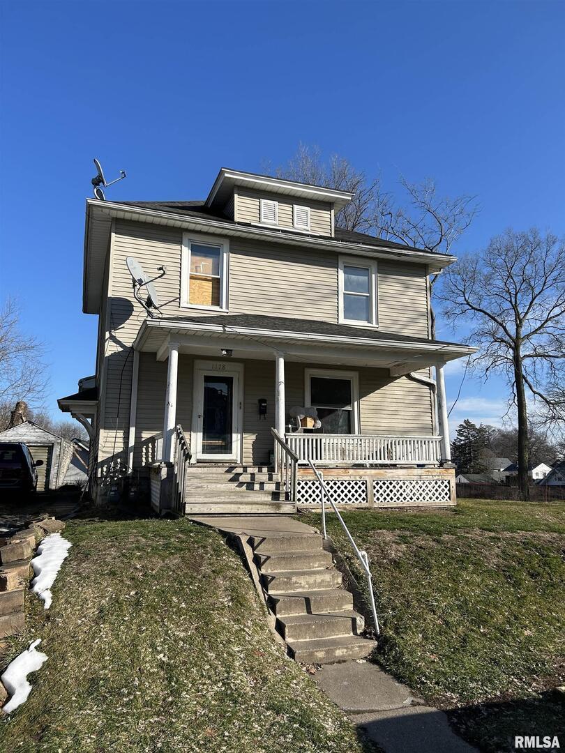 1178 26th St. #A, Moline, IL 61265