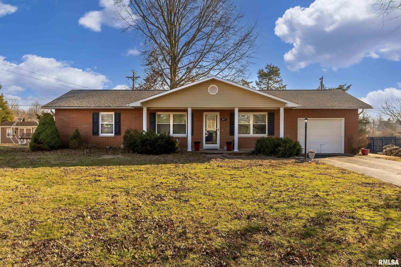 817 W Collins St., Goreville, IL 62939