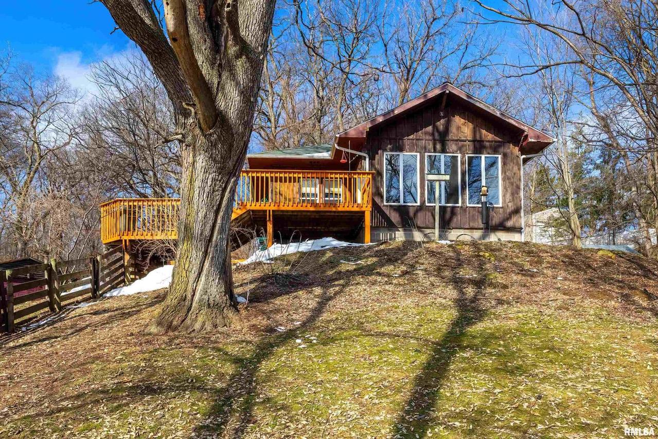 20929 Friedens Rd., Port Byron, IL 61275