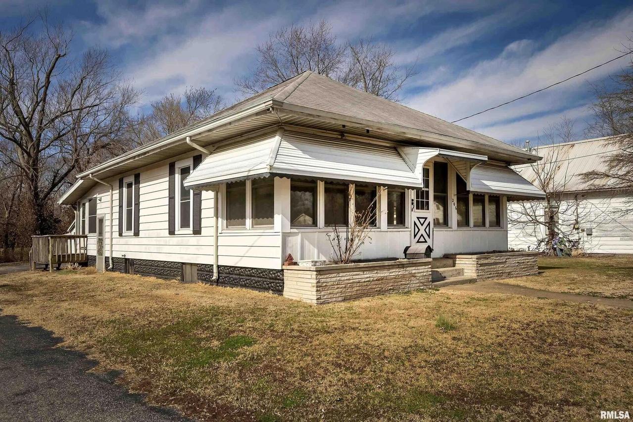 206 S Fair St., Marion, IL 62959