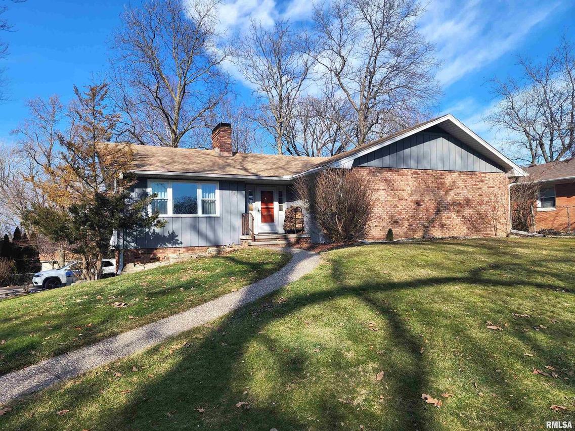 511 Blackhawk Ave., Milan, IL 61264