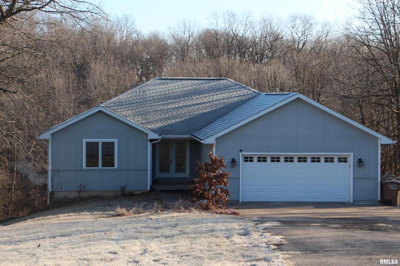 1314 Fyre Lake Dr., Sherrard, IL 61281