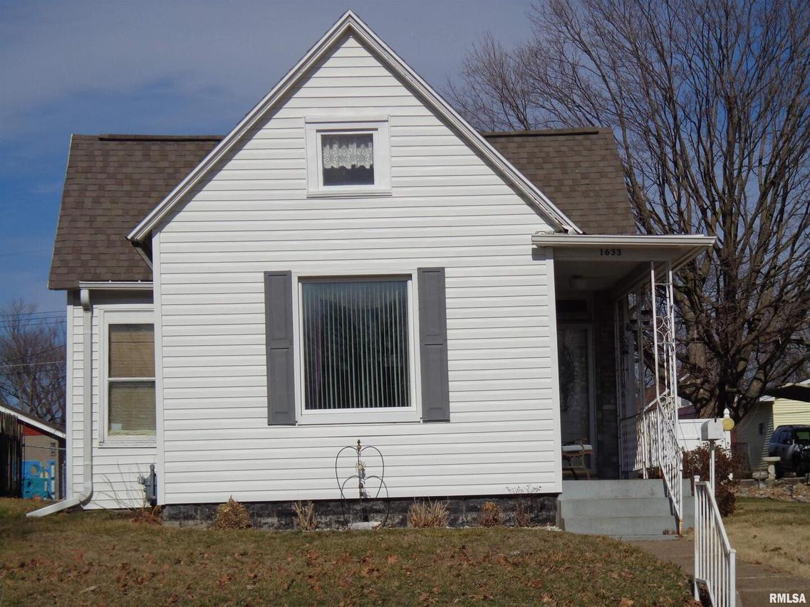 1633 Spruce St., Quincy, IL 62301