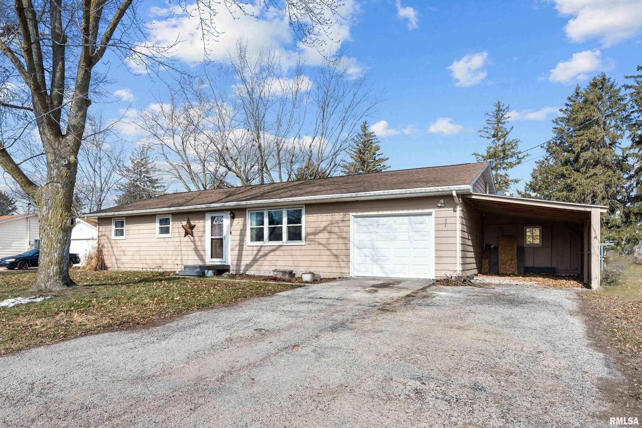 201 Highland Ave., Erie, IL 61250