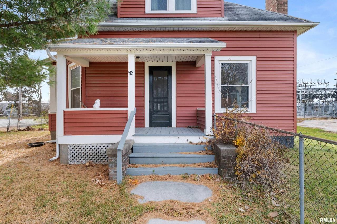 512 E Main St., Aledo, IL 61231