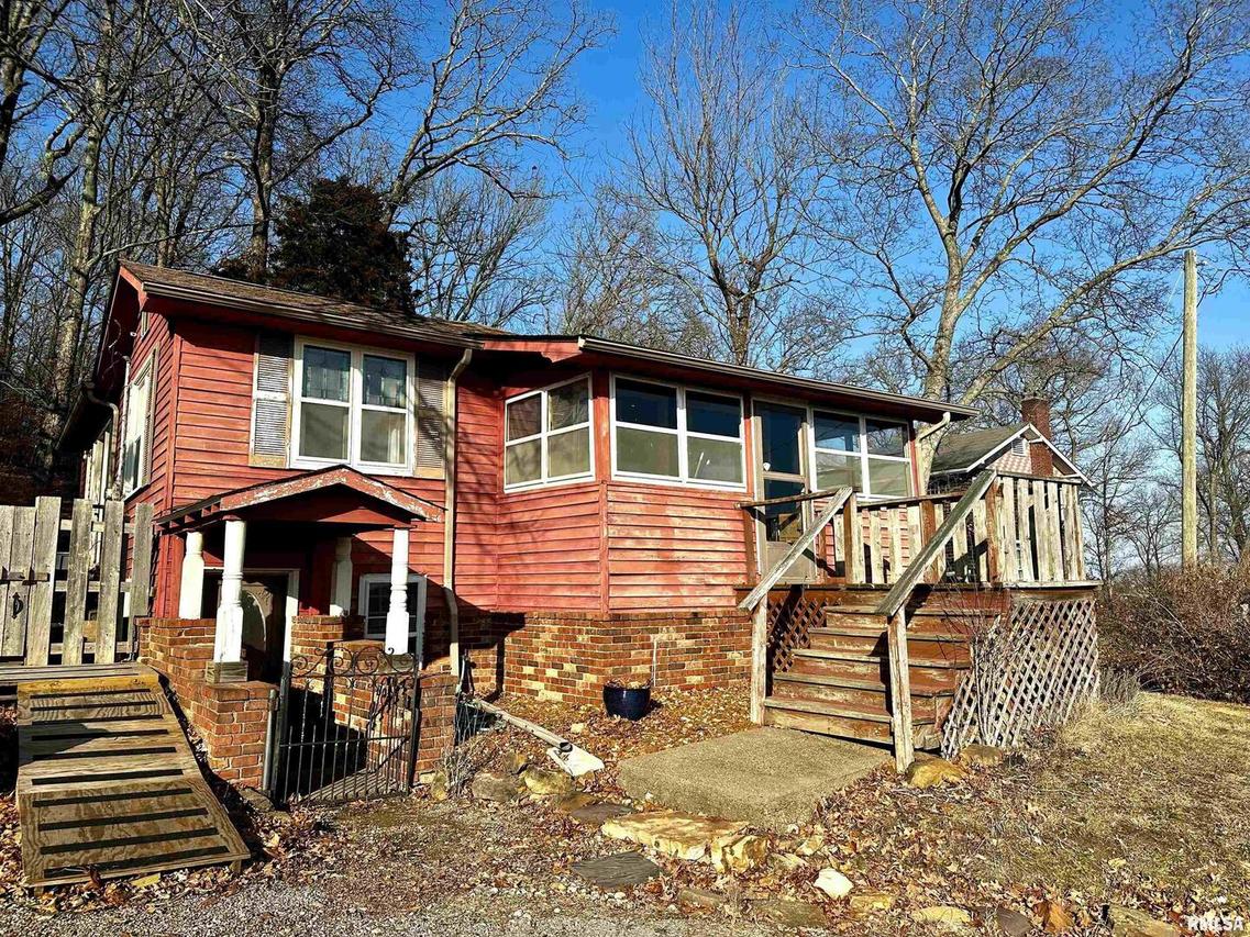 635 Old Highway 13 Hwy., Harrisburg, IL 62946