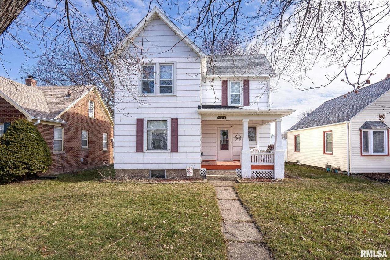 2340 32nd St., Moline, IL 61265