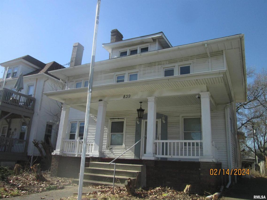 839 S Walnut St., Springfield, IL 62704