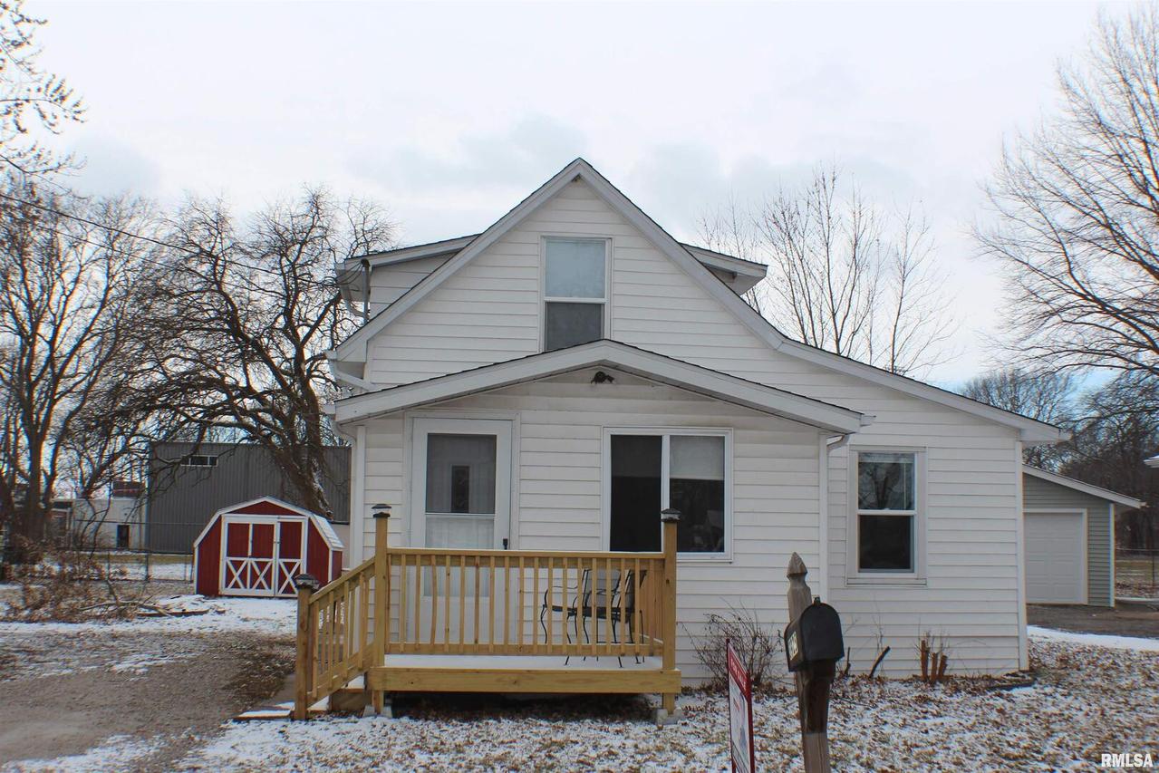 3925 12th St., Moline, IL 61265