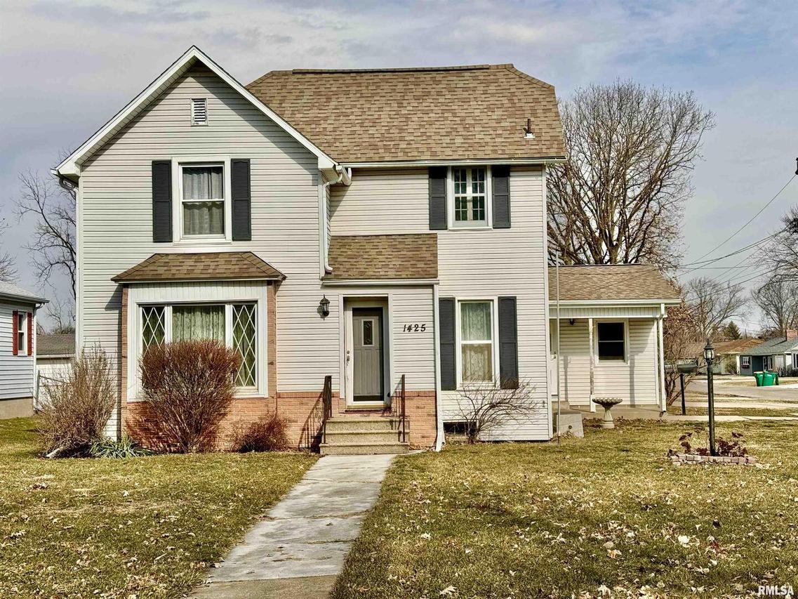 1425 W Losey St., Galesburg, IL 61401