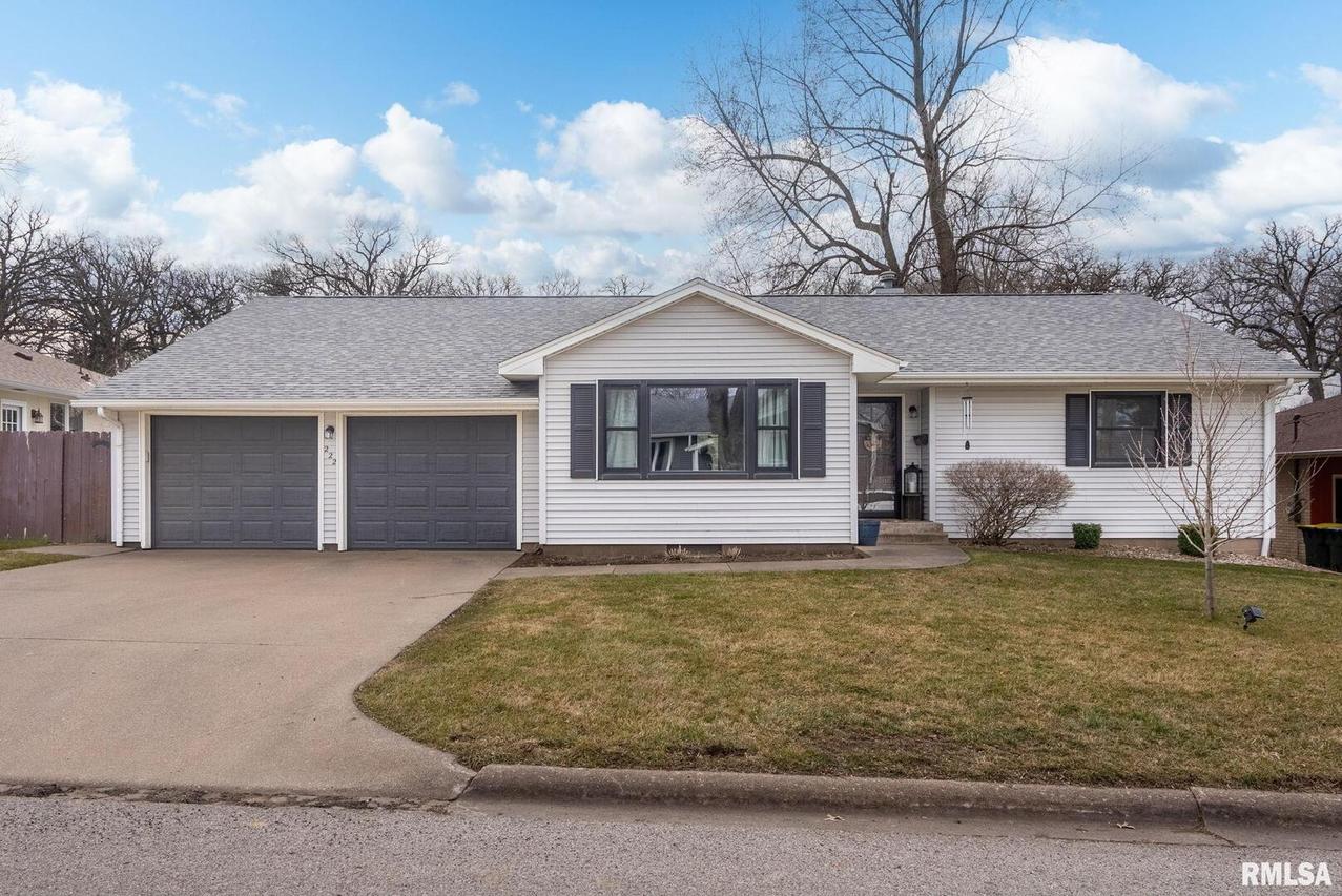 222 Hillcrest Dr., Geneseo, IL 61254